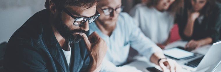 Ratgeberbilder Artikel Mensch mit-fragendem Gesichtsausdruck